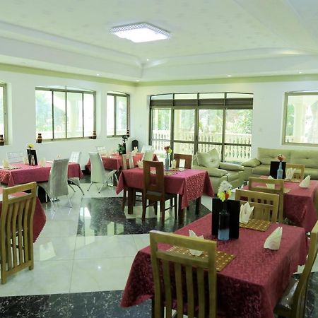 Victoria Royal Hotel Entebbe Eksteriør bilde