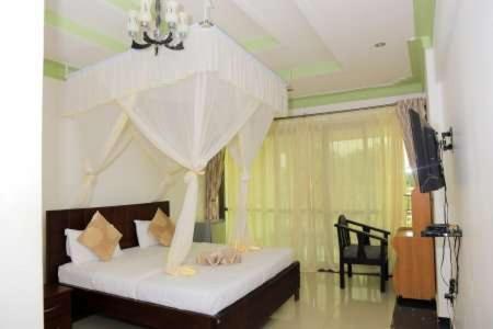 Victoria Royal Hotel Entebbe Eksteriør bilde