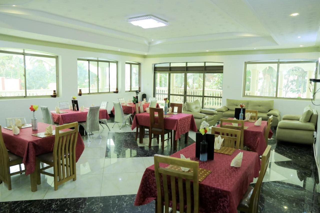 Victoria Royal Hotel Entebbe Eksteriør bilde