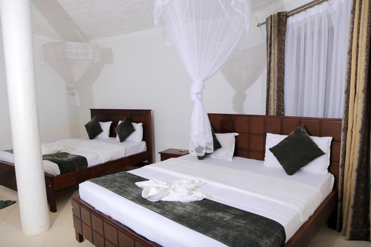 Victoria Royal Hotel Entebbe Eksteriør bilde